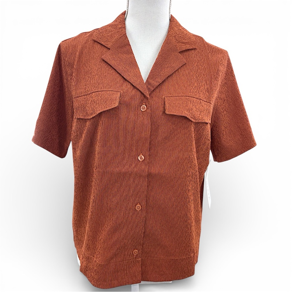 NWT Athleta Echo Top Rust Terracotta Textured Button Front Short Sleeve Size M